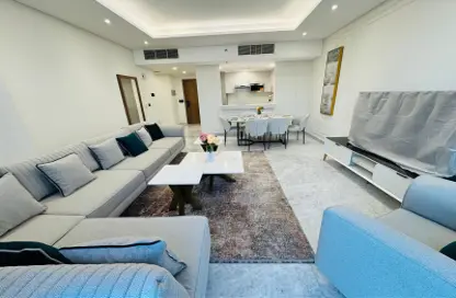 Apartment - 2 Bedrooms - 3 Bathrooms for rent in Marina Tower 02 - Marina District - Lusail