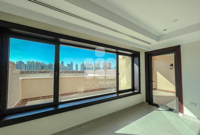 998037 - Property Image 3