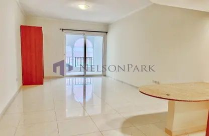 Apartment - Studio - 1 Bathroom for sale in Viva West - Viva Bahriyah - The Pearl Island - Doha