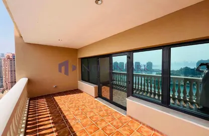 شقة - 2 غرف نوم - 3 حمامات للايجار في طريق بورتو الغربي - بورتو أرابيا - جزيرة اللؤلؤة - الدوحة