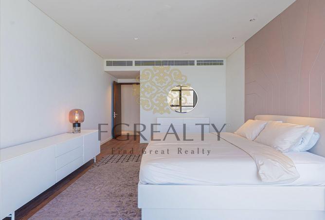 878363 - Property Image 3