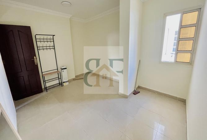 997545 - Property Image 2