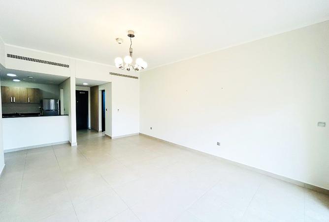 976860 - Property Image 3