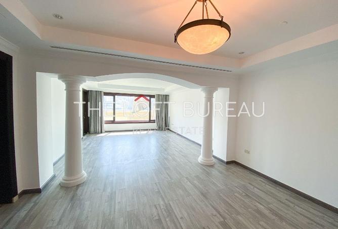 944686 - Property Image 2
