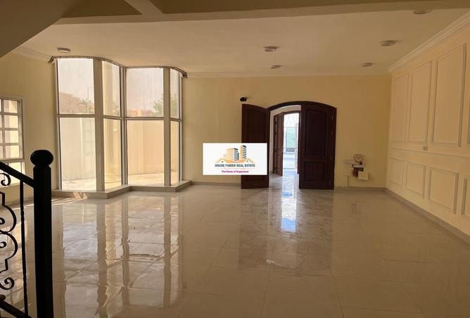 960802 - Property Main Image