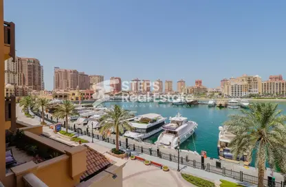 تاون هاوس - 2 غرف نوم - 3 حمامات للبيع في طريق بورتو الغربي - بورتو أرابيا - جزيرة اللؤلؤة - الدوحة