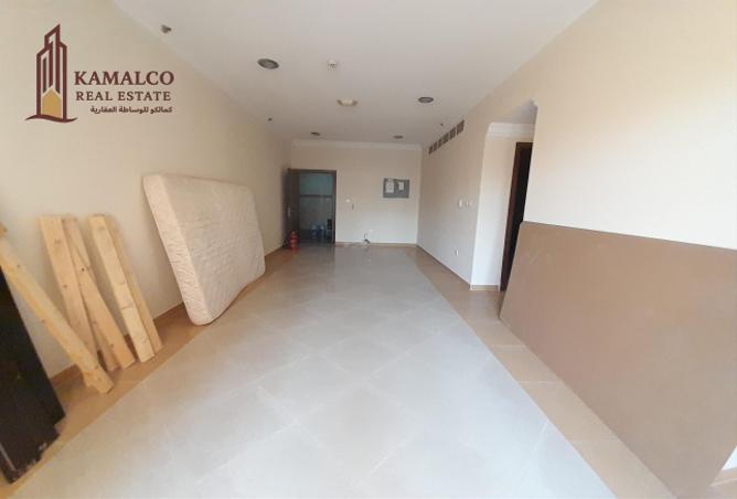 931575 - Property Image 2