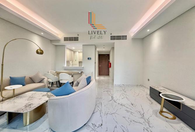 998434 - Property Image 2