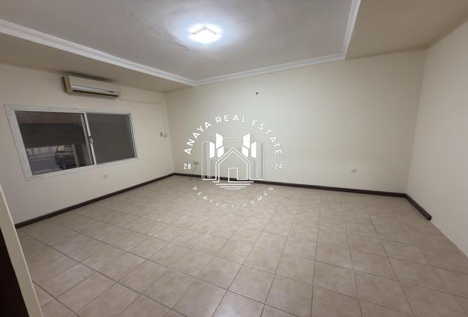 997735 - Property Image 2