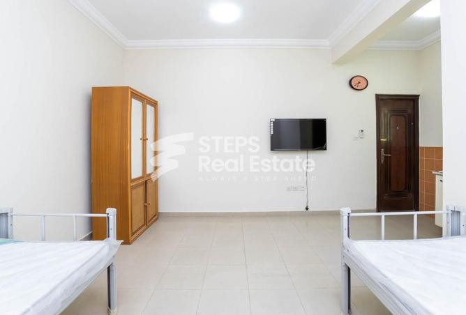 954918 - Property Image 3