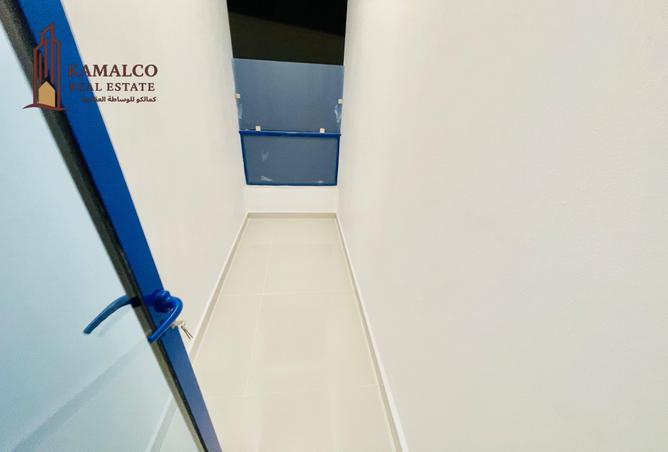 967743 - Property Image 3