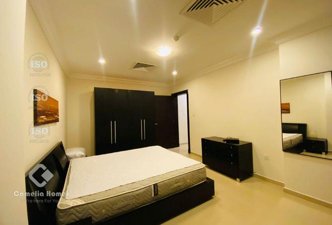 915395 - Property Image 3