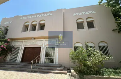 Villa for sale in Al Dafna - Al Dafna - Doha