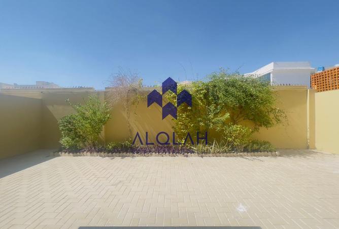 995158 - Property Image 3