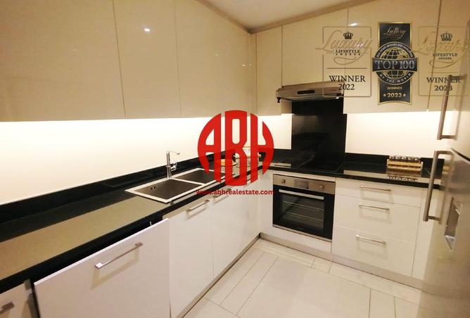 1003007 - Property Image 3