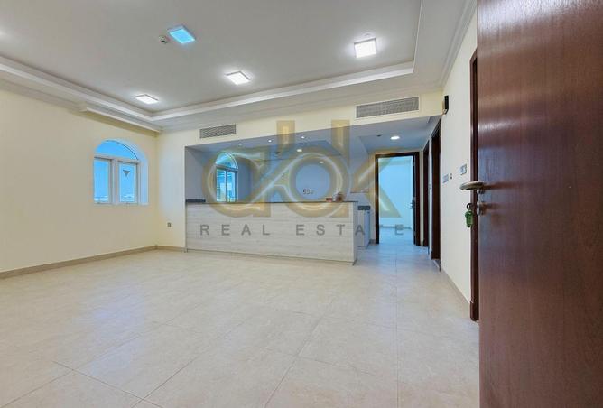 929827 - Property Image 3