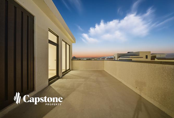 990709 - Property Image 3