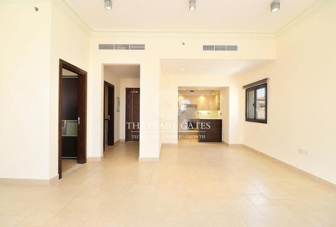 968585 - Property Image 3