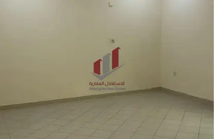 Villa - 4 Bedrooms - 4 Bathrooms for rent in Ain Khaled Villas - Ain Khaled - Doha