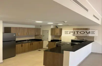 Apartment - 2 Bedrooms - 3 Bathrooms for sale in Fox Hills - Lusail