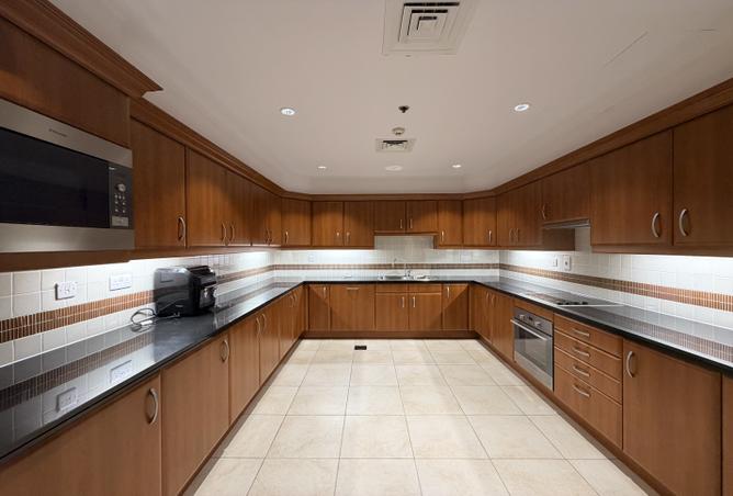 959408 - Property Image 2