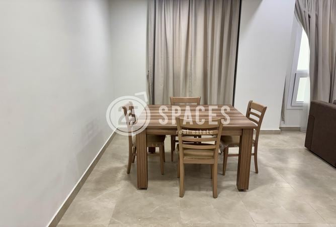 956801 - Property Image 3