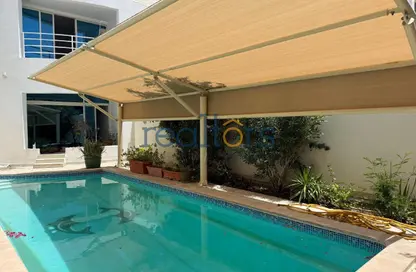 Villa - 5 Bedrooms - 5 Bathrooms for rent in Al Dafna - Al Dafna - Doha