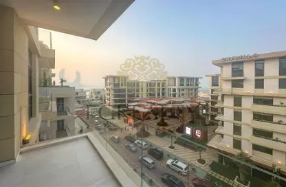 Apartment - 2 Bedrooms - 2 Bathrooms for rent in Gewan Island - The Pearl Island - Doha
