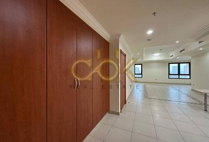 953633 - Property Image 3