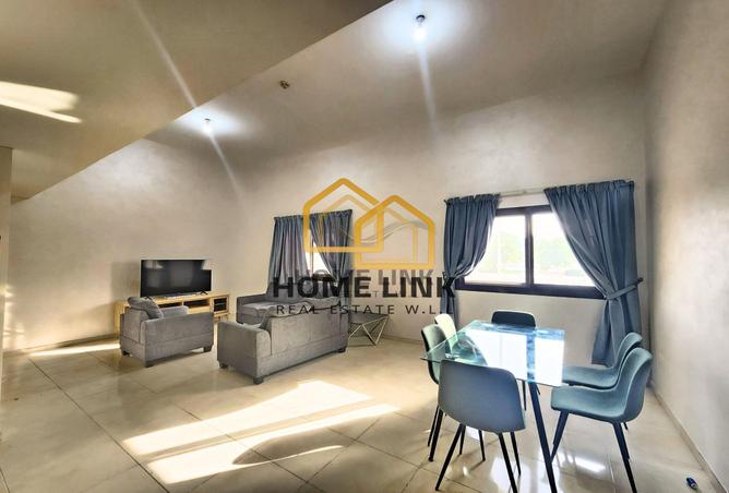 922219 - Property Image 2