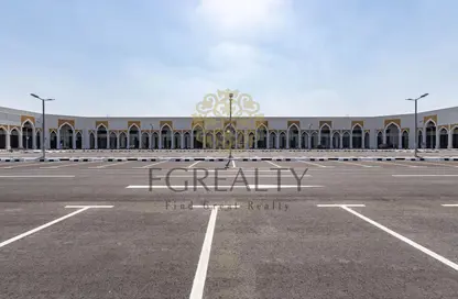 Shop - Studio - 7+ Bathrooms for rent in Jerry Al Samur - Birkat Al Awamer - Al Wakra