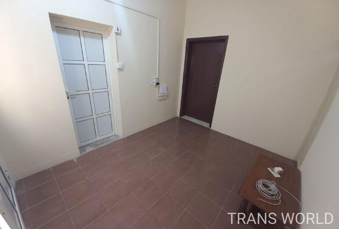 1002748 - Property Image 3