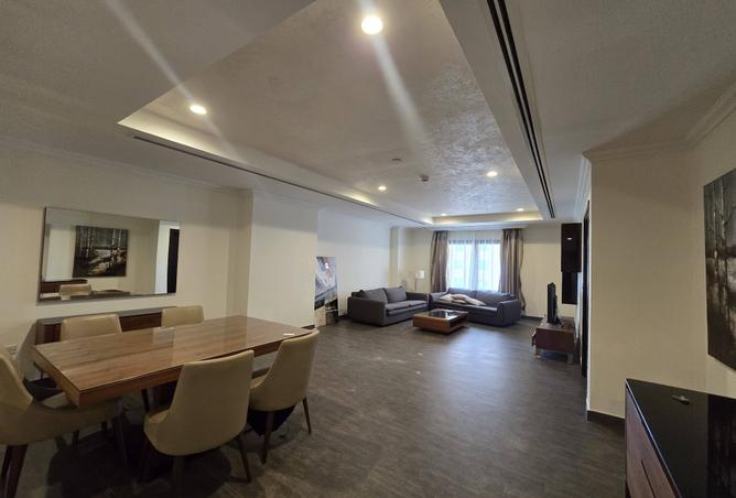 1003064 - Property Image 3