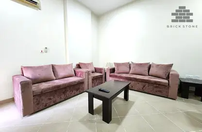 Apartment - 2 Bedrooms - 3 Bathrooms for rent in Anas Street - Fereej Bin Mahmoud North - Fereej Bin Mahmoud - Doha