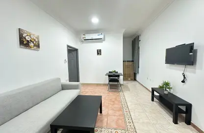 Apartment - 1 Bedroom - 1 Bathroom for rent in Al Kharaitiyat - Al Kharaitiyat - Al Kharaitiyat - Umm Salal Mohammed