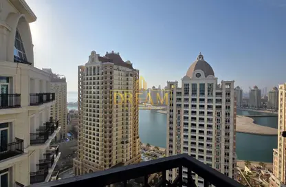 Apartment - 2 Bedrooms - 4 Bathrooms for rent in Floresta Gardens - Floresta Gardens - The Pearl Island - Doha