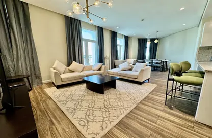 شقة - 2 غرف نوم - 4 حمامات للايجار في حدائق فلورستا - حدائق فلورستا - جزيرة اللؤلؤة - الدوحة