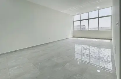 Apartment - 2 Bedrooms - 2 Bathrooms for rent in Bu Hamour Street - Abu Hamour - Doha