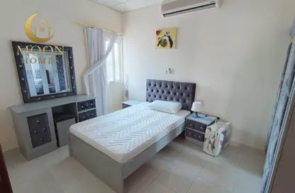 Apartment - 2 Bedrooms - 2 Bathrooms for rent in Al Sadd Road - Al Sadd - Doha