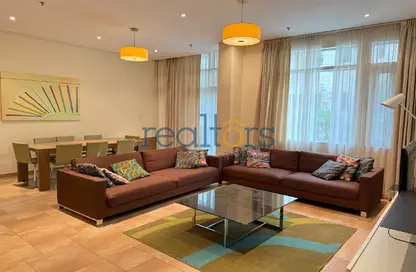 Apartment - 3 Bedrooms - 4 Bathrooms for rent in Anas Street - Fereej Bin Mahmoud North - Fereej Bin Mahmoud - Doha