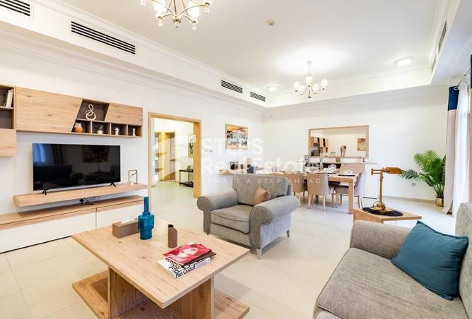 976907 - Property Image 2