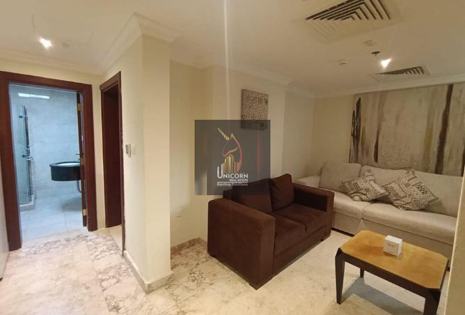 979303 - Property Image 2