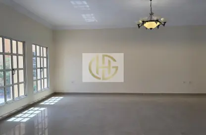 Compound - 4 Bedrooms - 3 Bathrooms for rent in Ain Khaled - Ain Khaled - Doha