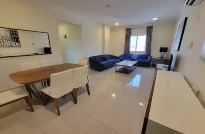 Apartment - 3 Bedrooms - 3 Bathrooms for rent in Umm Ghuwailina 4 - Umm Ghuwailina - Doha