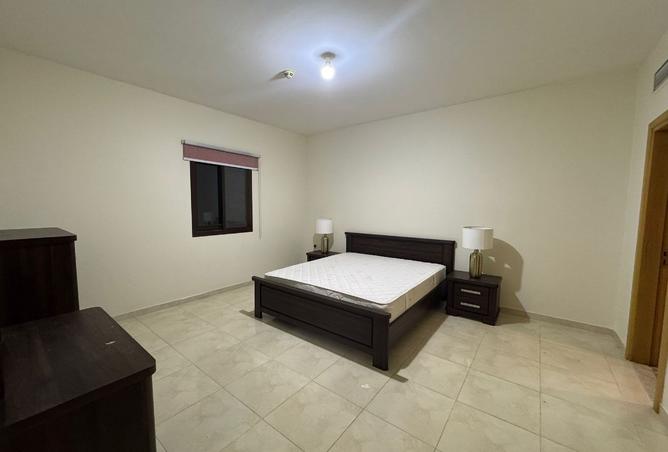 953723 - Property Image 3
