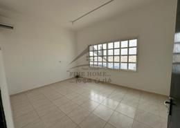 صورةغرفة فارغة لـ: شقة - 2 غرف نوم - 1 حمام للكراء في الهلال - الهلال - الدوحة, صورة 1
