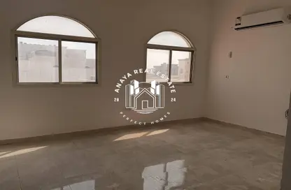 فيلا - غرفة نوم - 1 حمام للايجار في عين خالد - الدوحة