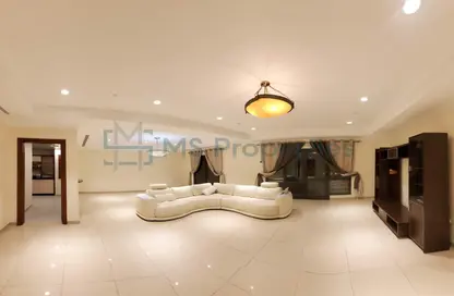 شقة - 2 غرف نوم - 3 حمامات للبيع في طريق بورتو الشرقي - بورتو أرابيا - جزيرة اللؤلؤة - الدوحة