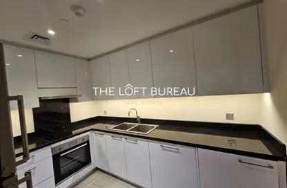 Apartment - 2 Bedrooms - 2 Bathrooms for rent in Abraj Bay - Abraj Quartiers - The Pearl Island - Doha