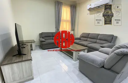 Apartment - 3 Bedrooms - 2 Bathrooms for rent in Al Sadd Road - Al Sadd - Doha